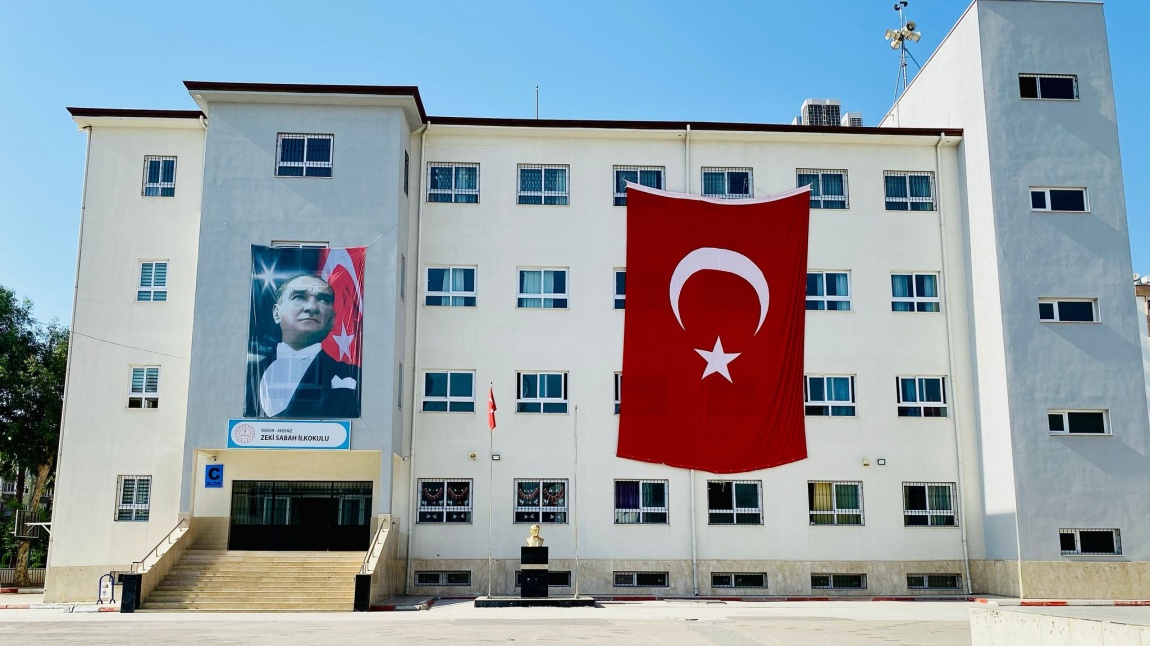 Zeki Sabah İlkokulu Fotoğrafı